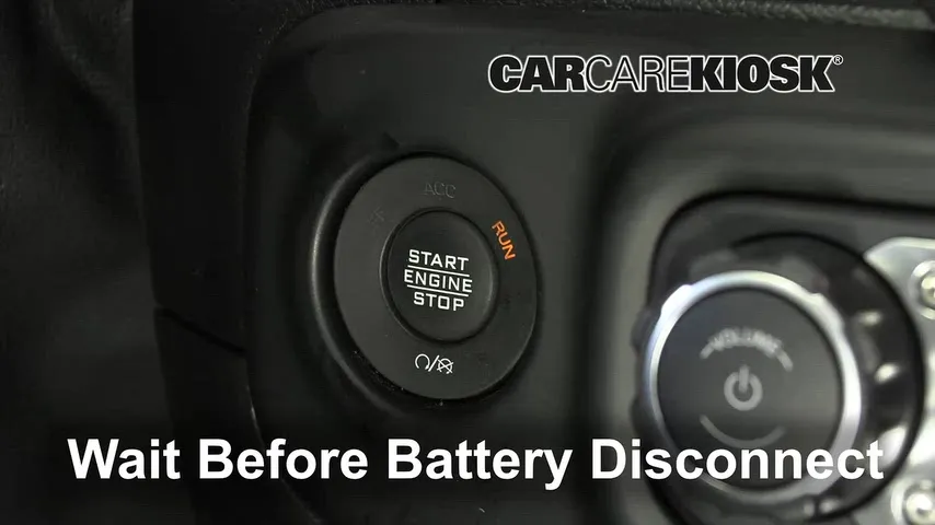 2021 Jeep Wrangler Unlimited Sahara 2.0L 4 Cyl. Turbo Battery Replace